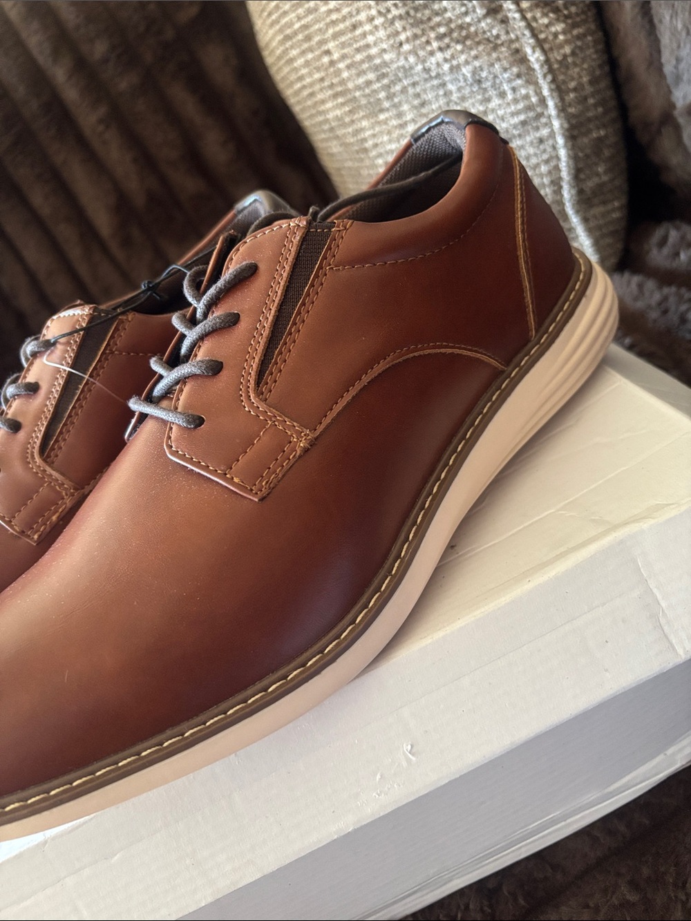 Perry Ellis Tan Brown Leather Derby Lace-Up Shoes - Picture 3 of 8